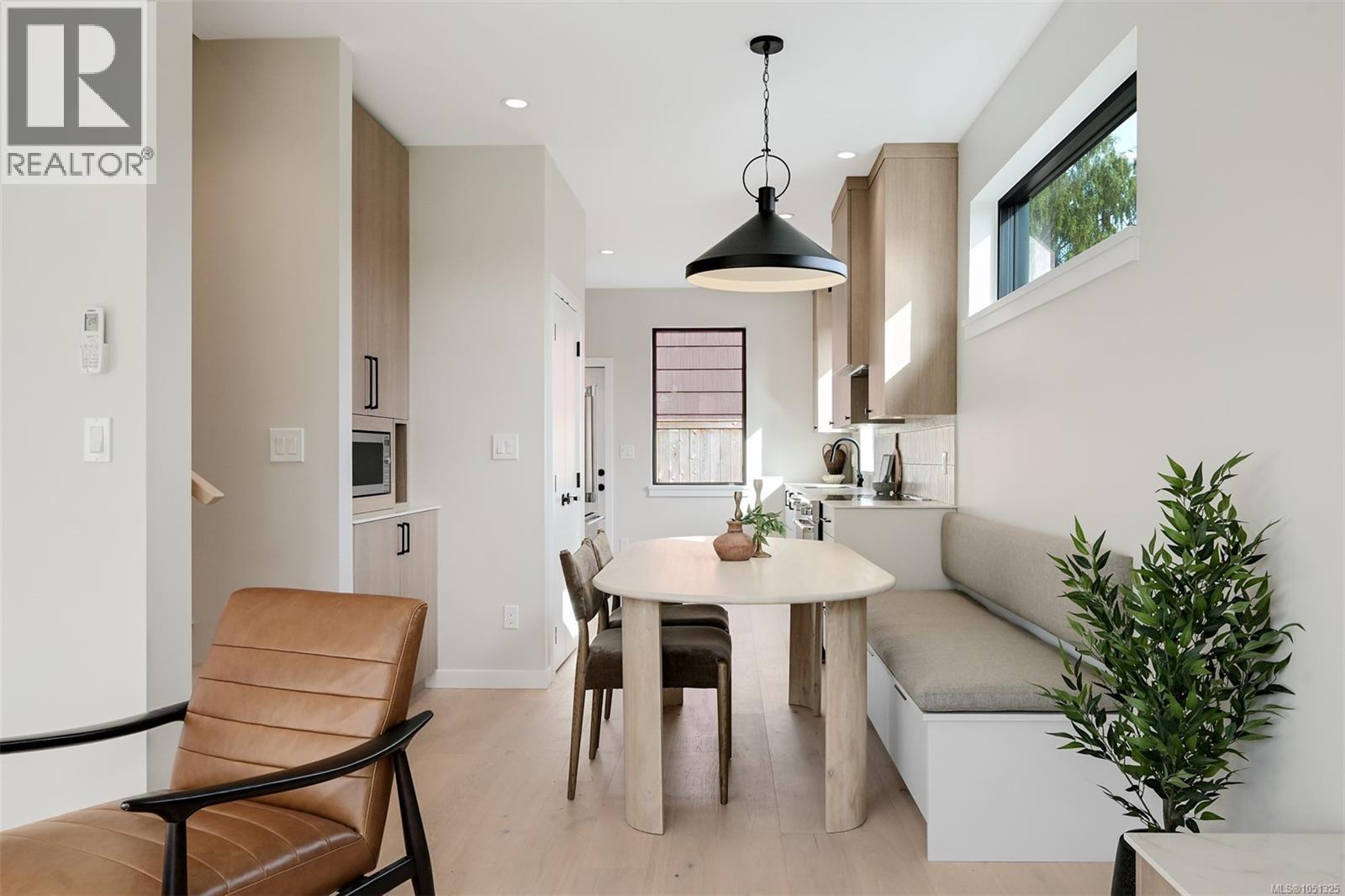 1 2100 Allenby St Property Photo 13