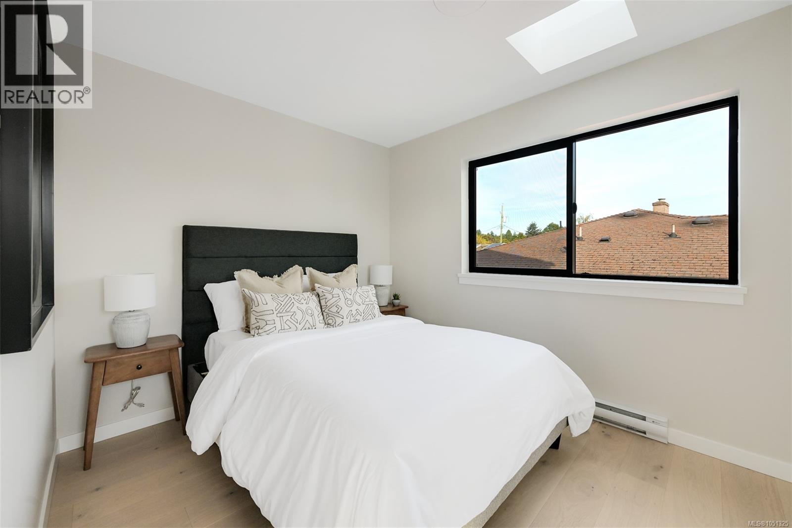 1 2100 Allenby St Property Photo 46