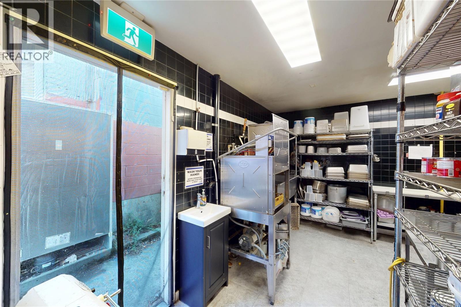 1527 Amelia St Property Photo 33