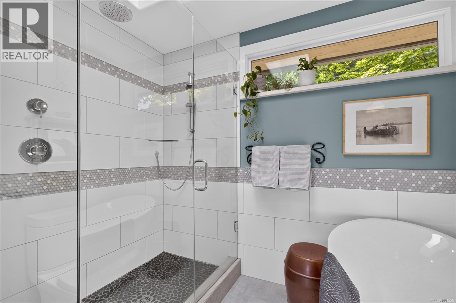 5674 Market St Property Photo 23