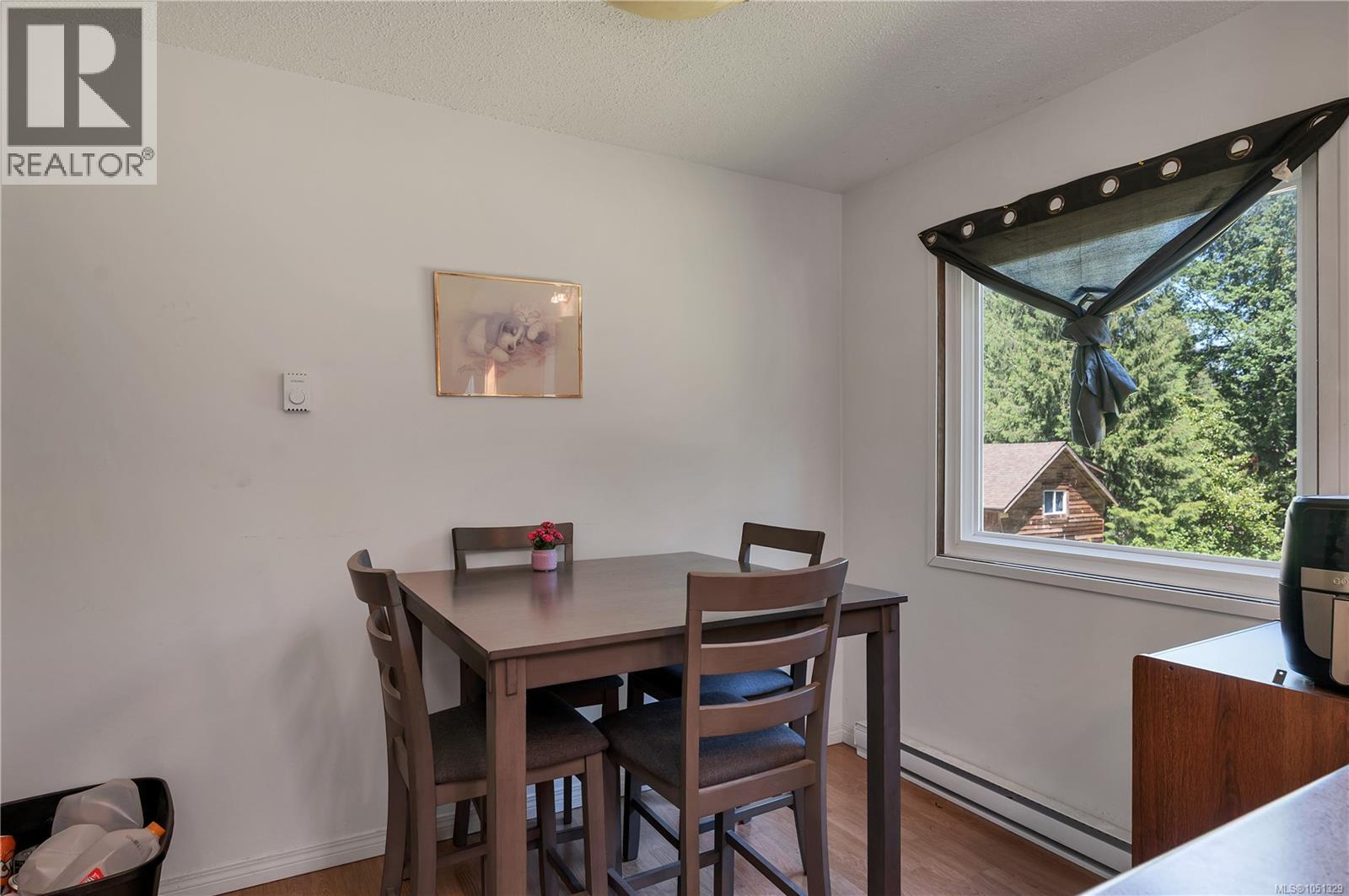 1376 Hooley Rd Property Photo 14