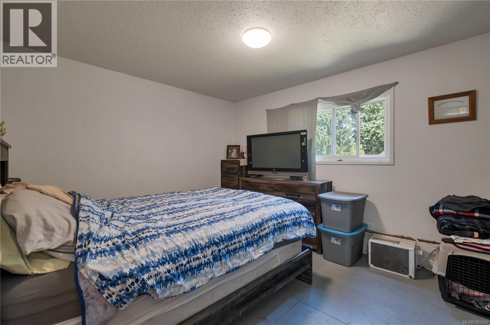 1376 Hooley Rd Property Photo 15
