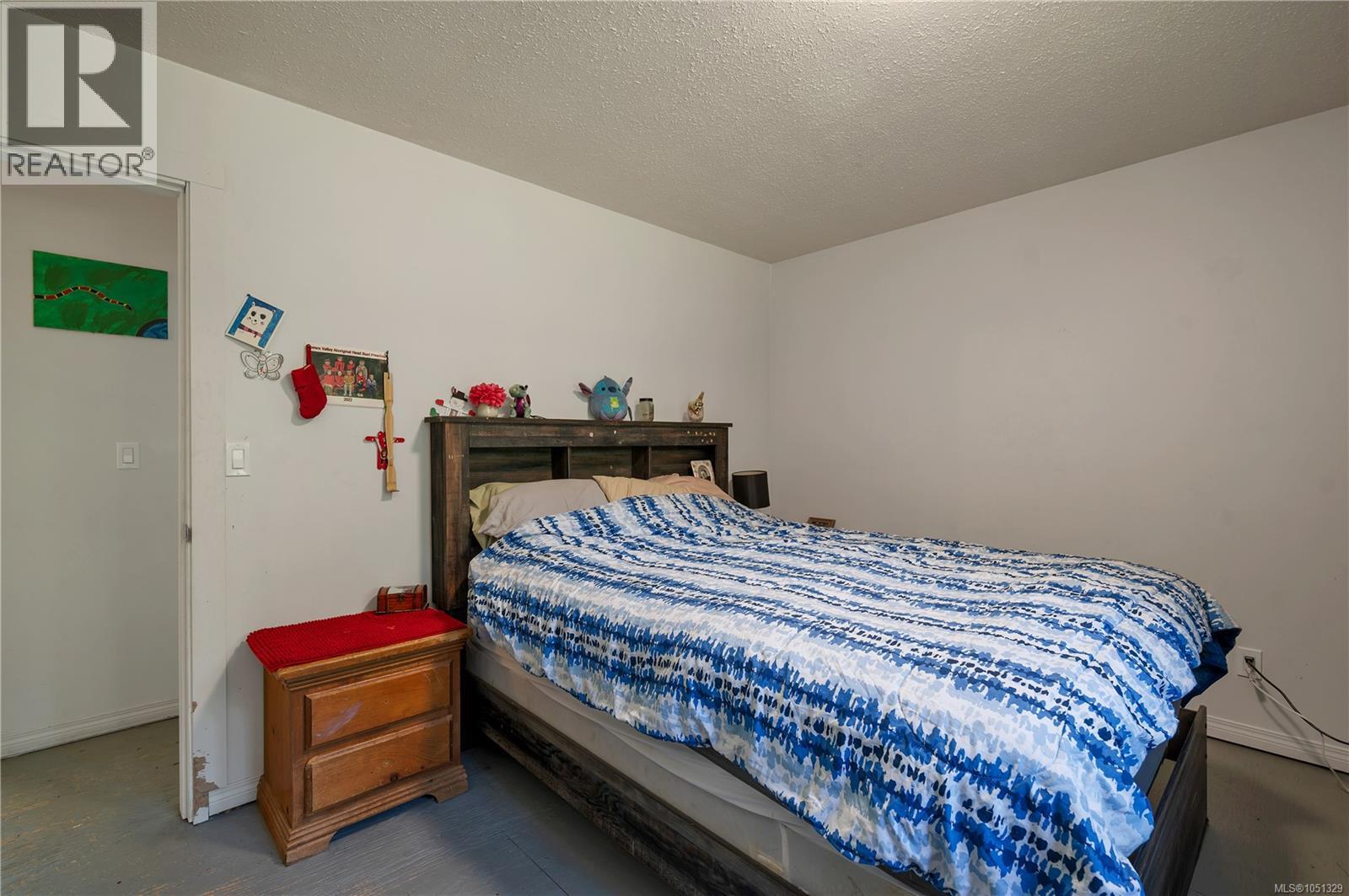 1376 Hooley Rd Property Photo 16