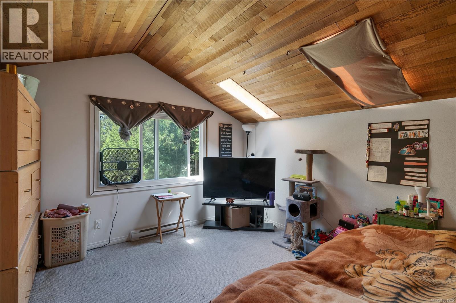1376 Hooley Rd Property Photo 24
