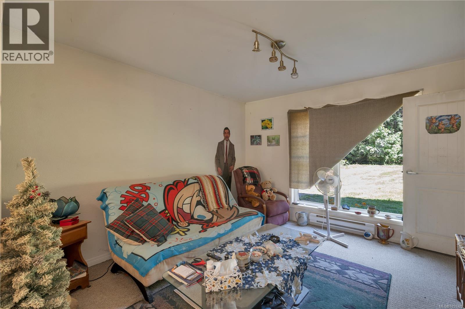 1376 Hooley Rd Property Photo 29