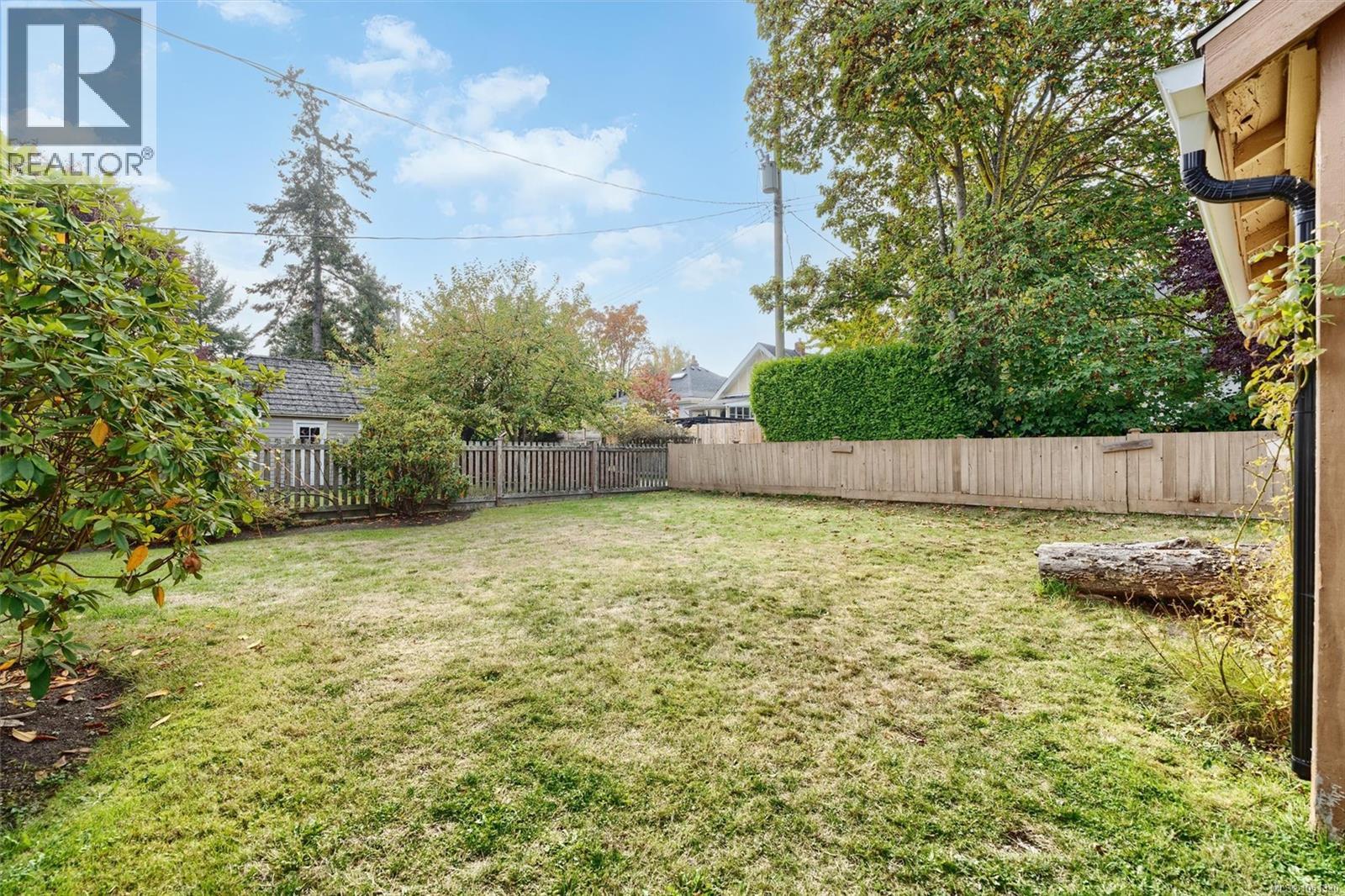 1200 Hampshire Rd Property Photo 33