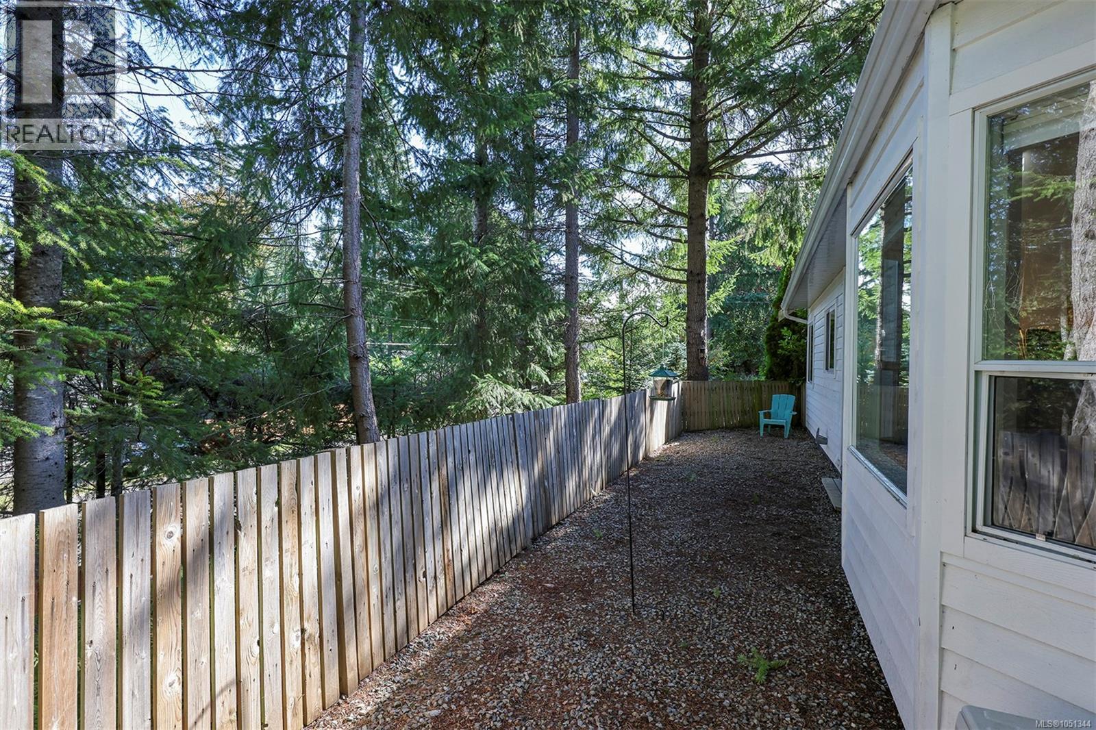 1285 Hurford Ave Property Photo 38
