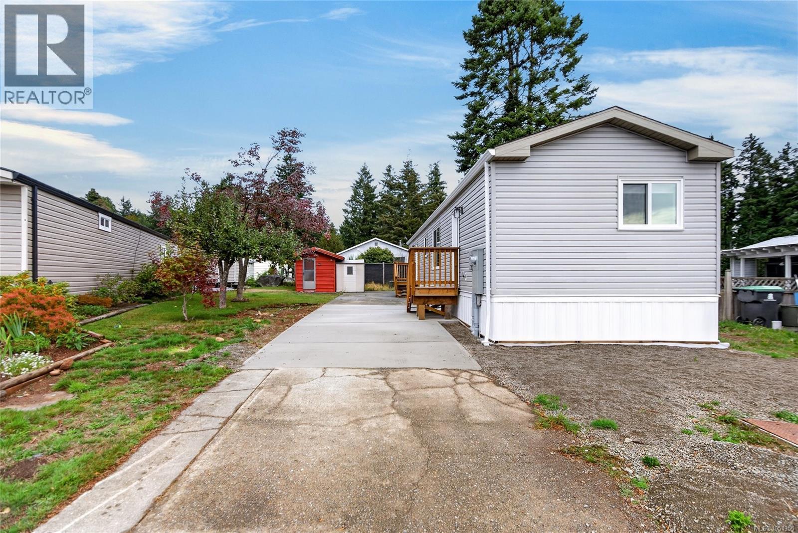 2104 Pemberton Pl Property Photo 2