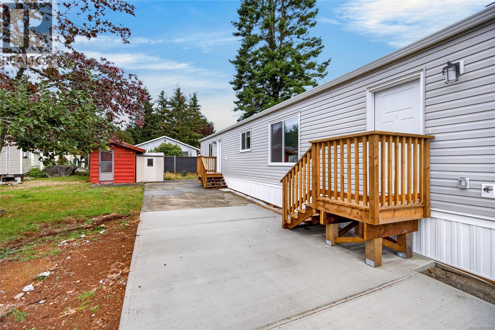 2104 Pemberton Pl Property Photo 4