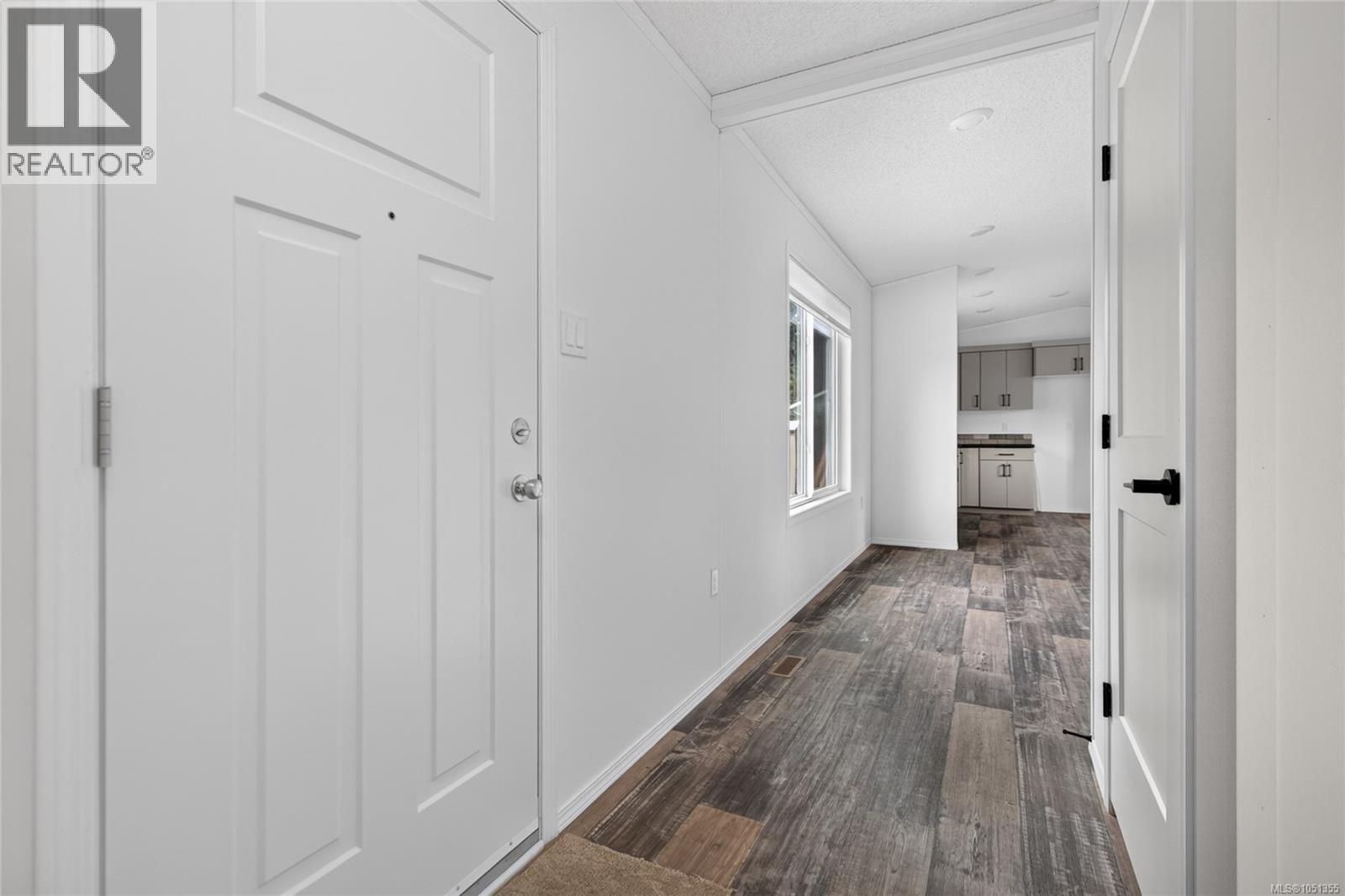 2104 Pemberton Pl Property Photo 6
