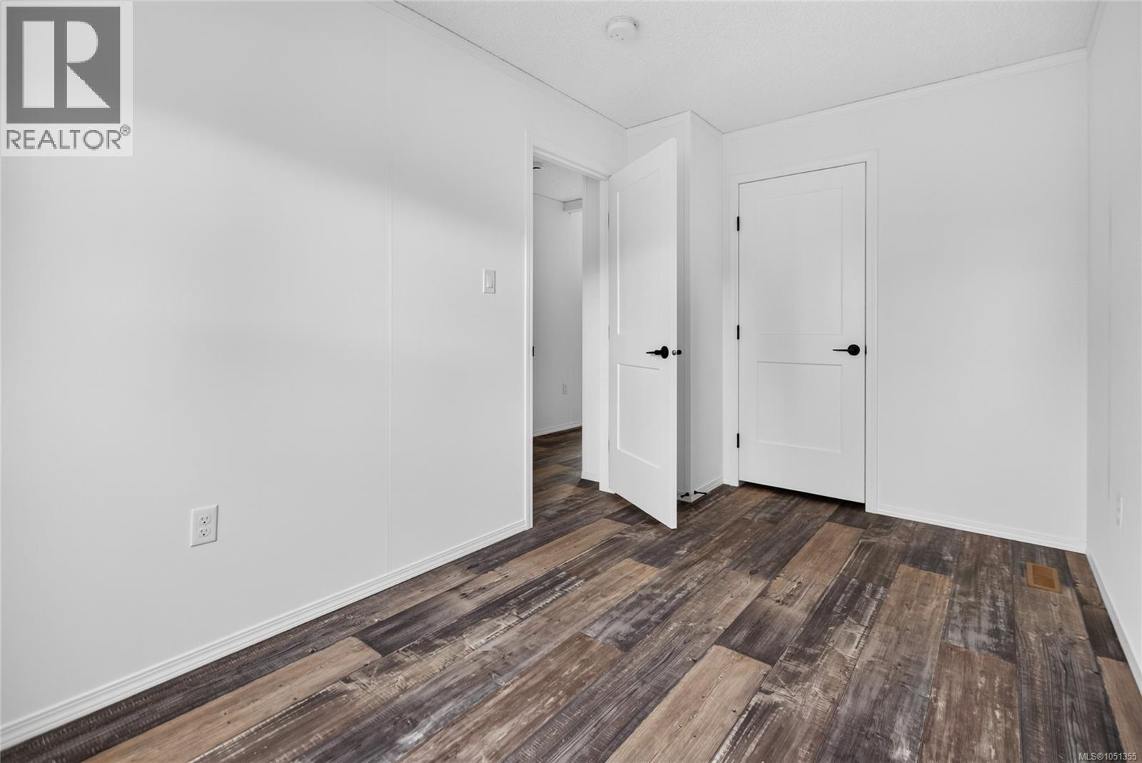 2104 Pemberton Pl Property Photo 21