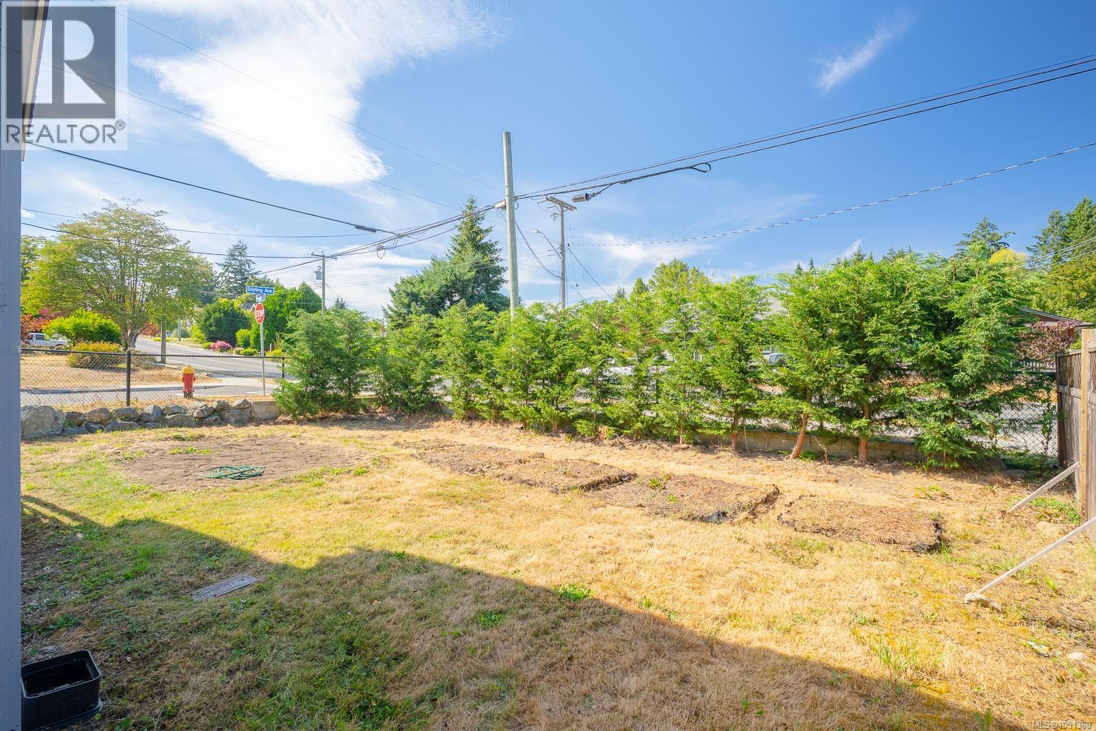 15 Fourth St Property Photo 46