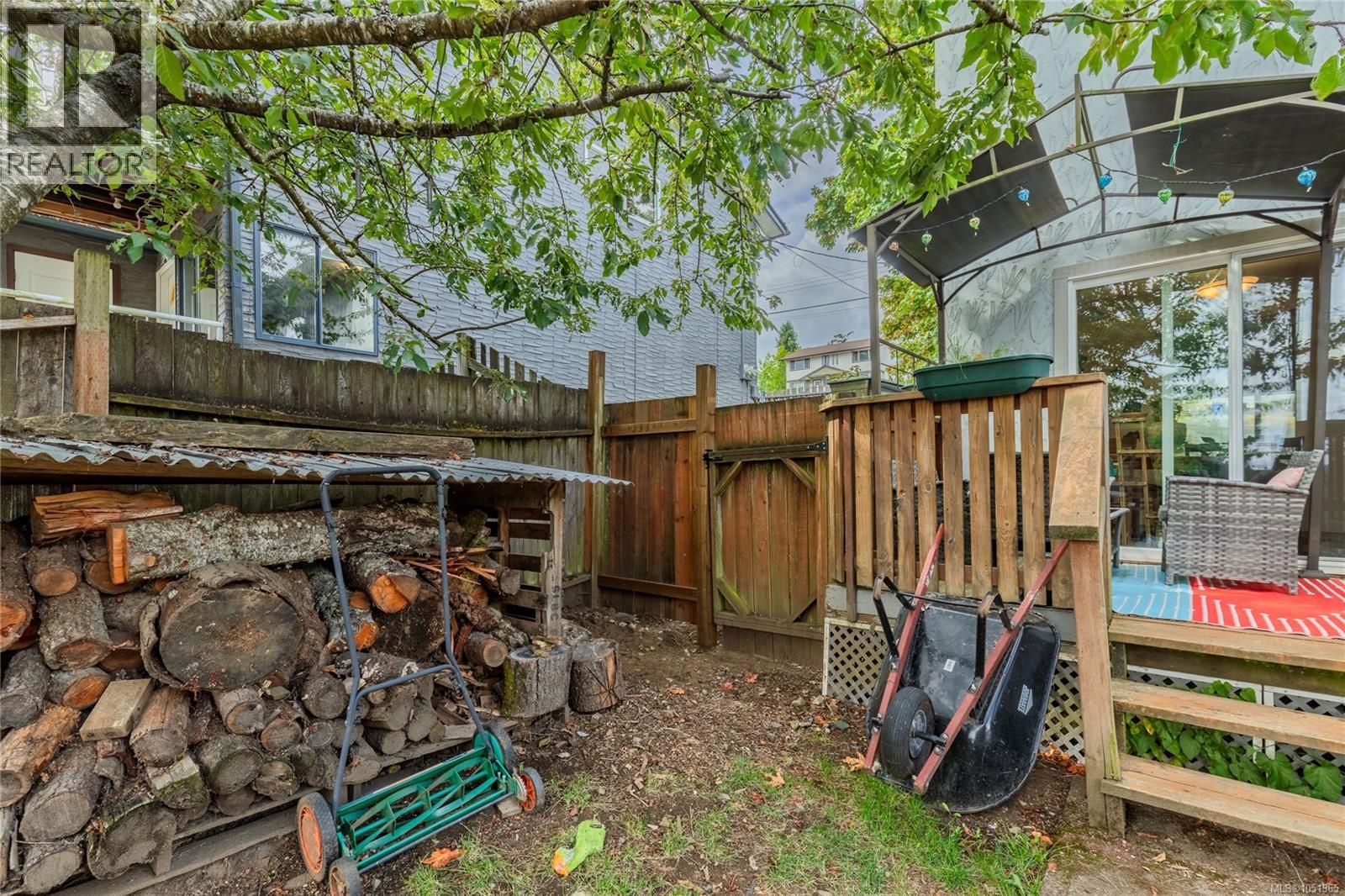 832 Holly Hill Rd Property Photo 38
