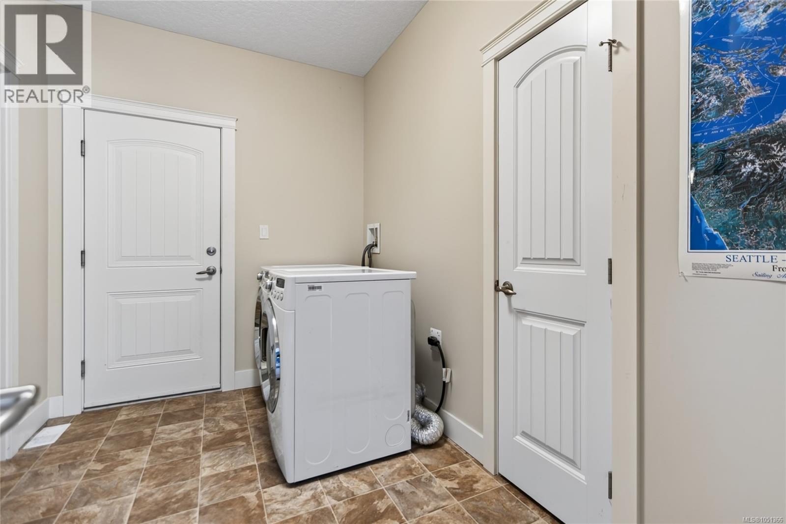 201 303 Arden Rd Property Photo 33