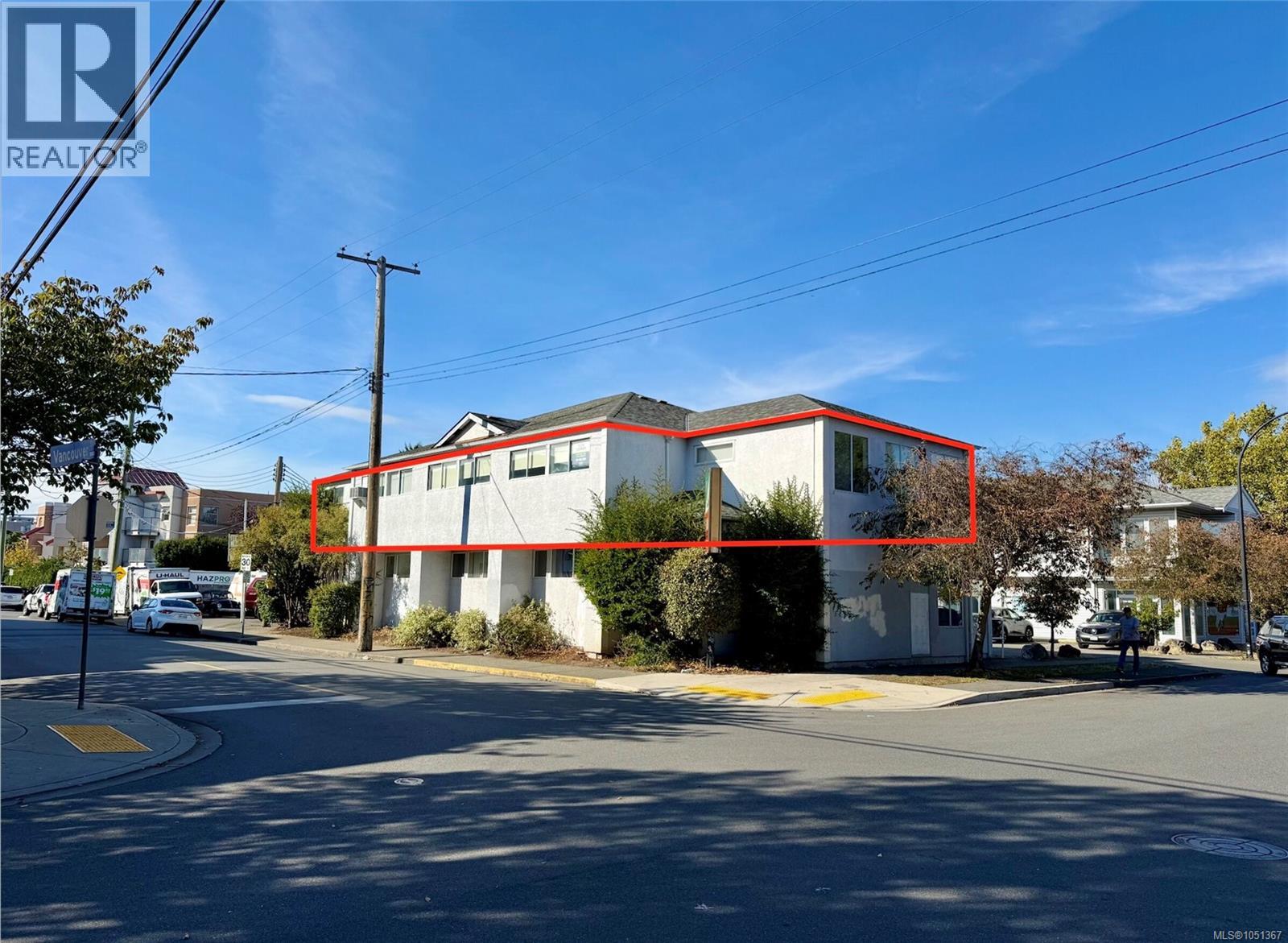 1806 Vancouver St Property Photo 1