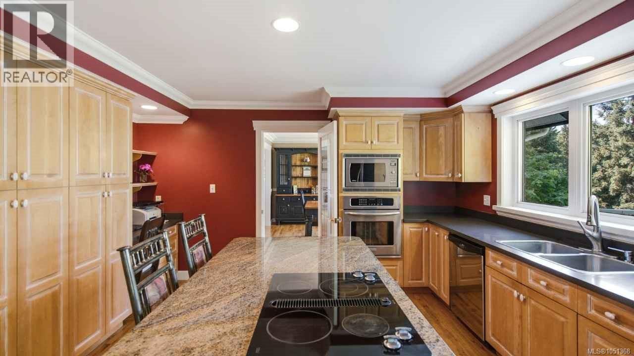 302 Roland Rd Property Photo 12