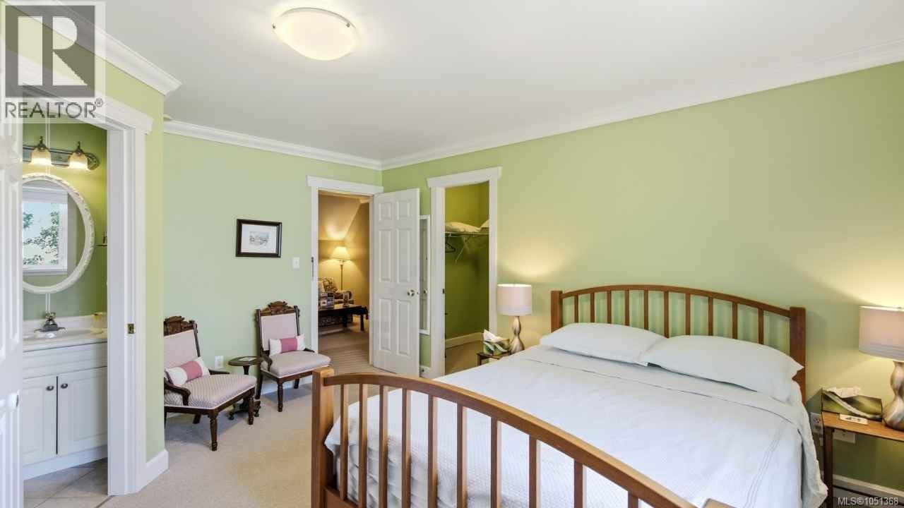 302 Roland Rd Property Photo 17