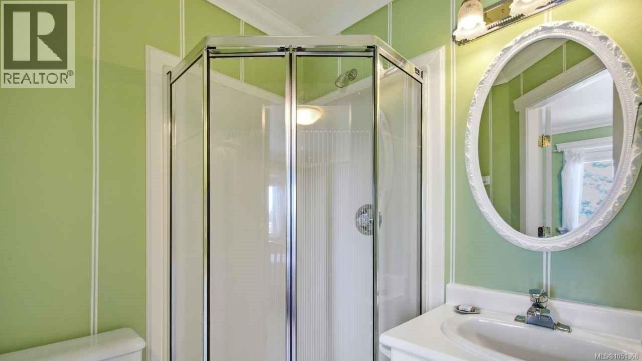302 Roland Rd Property Photo 25