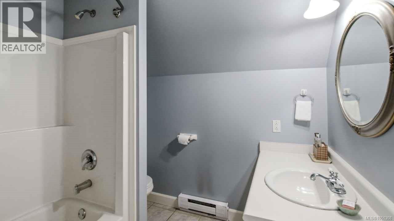302 Roland Rd Property Photo 29