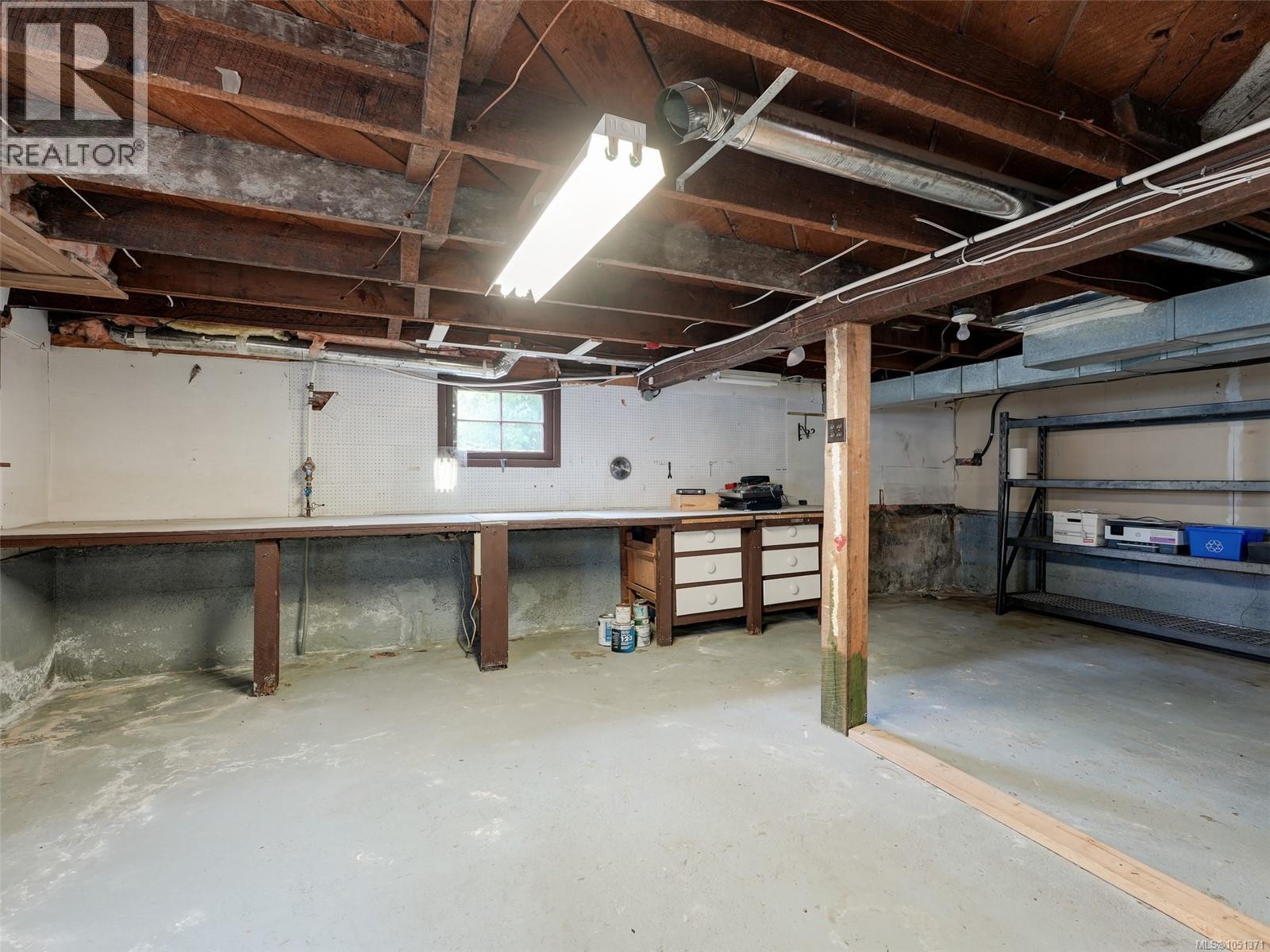 1240 Victoria Ave Property Photo 20