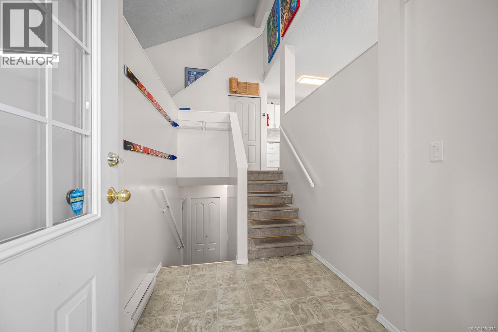 C 828 Washington Way Property Photo 20