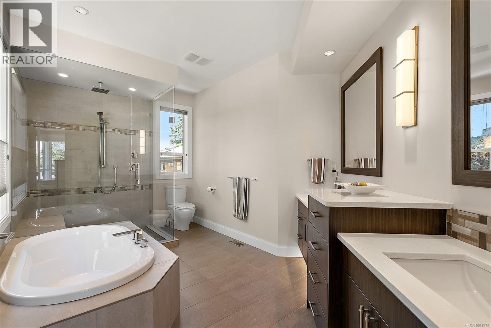 3457 Vantage Pt Property Photo 21