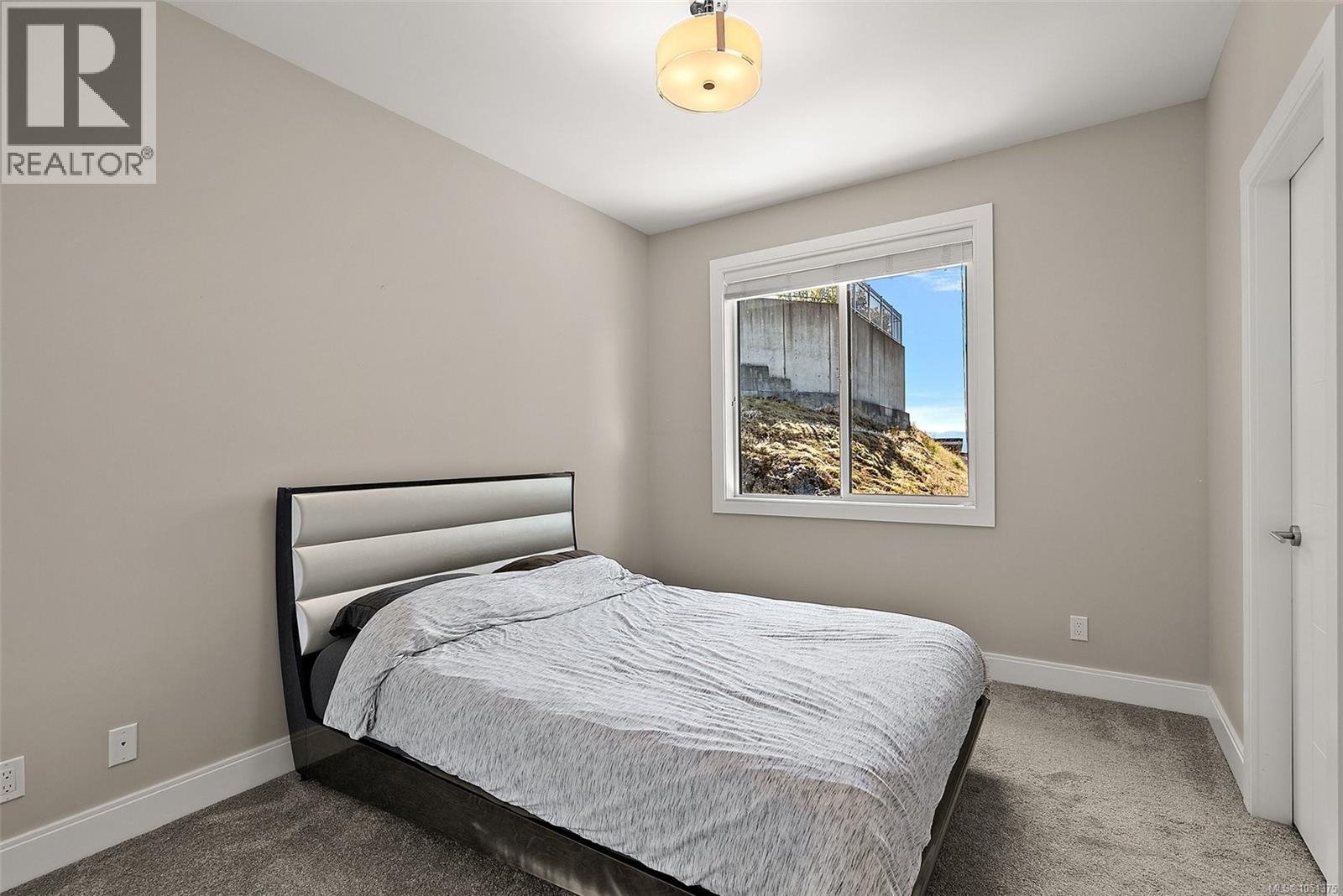 3457 Vantage Pt Property Photo 24
