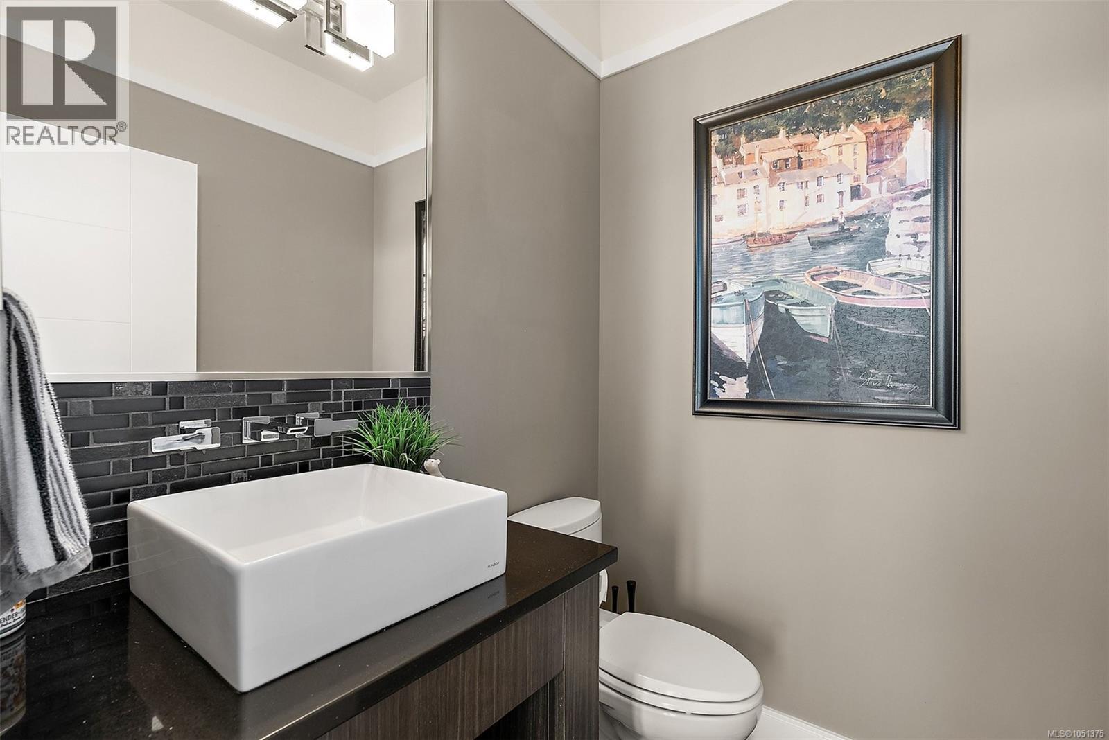 3457 Vantage Pt Property Photo 29