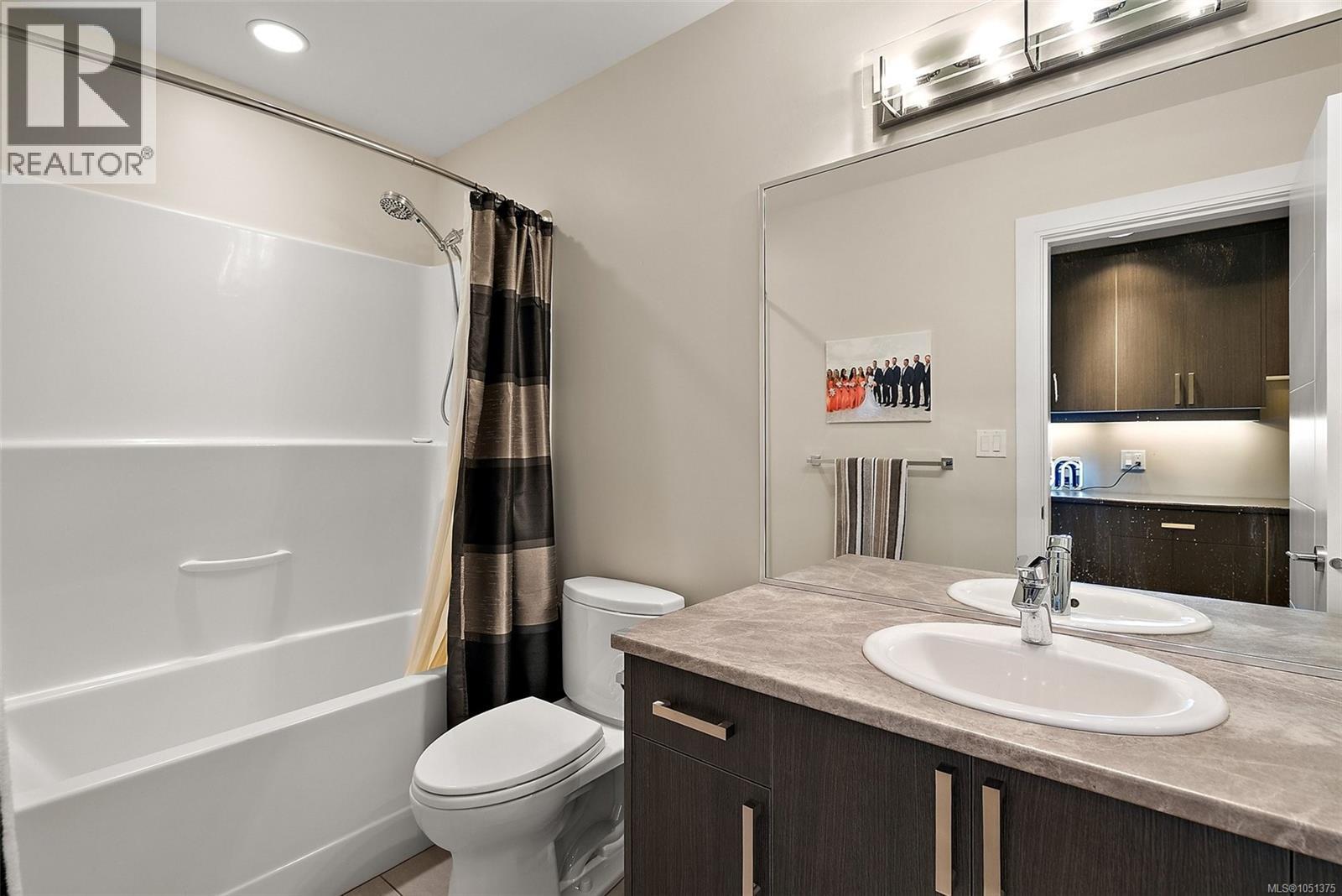 3457 Vantage Pt Property Photo 30