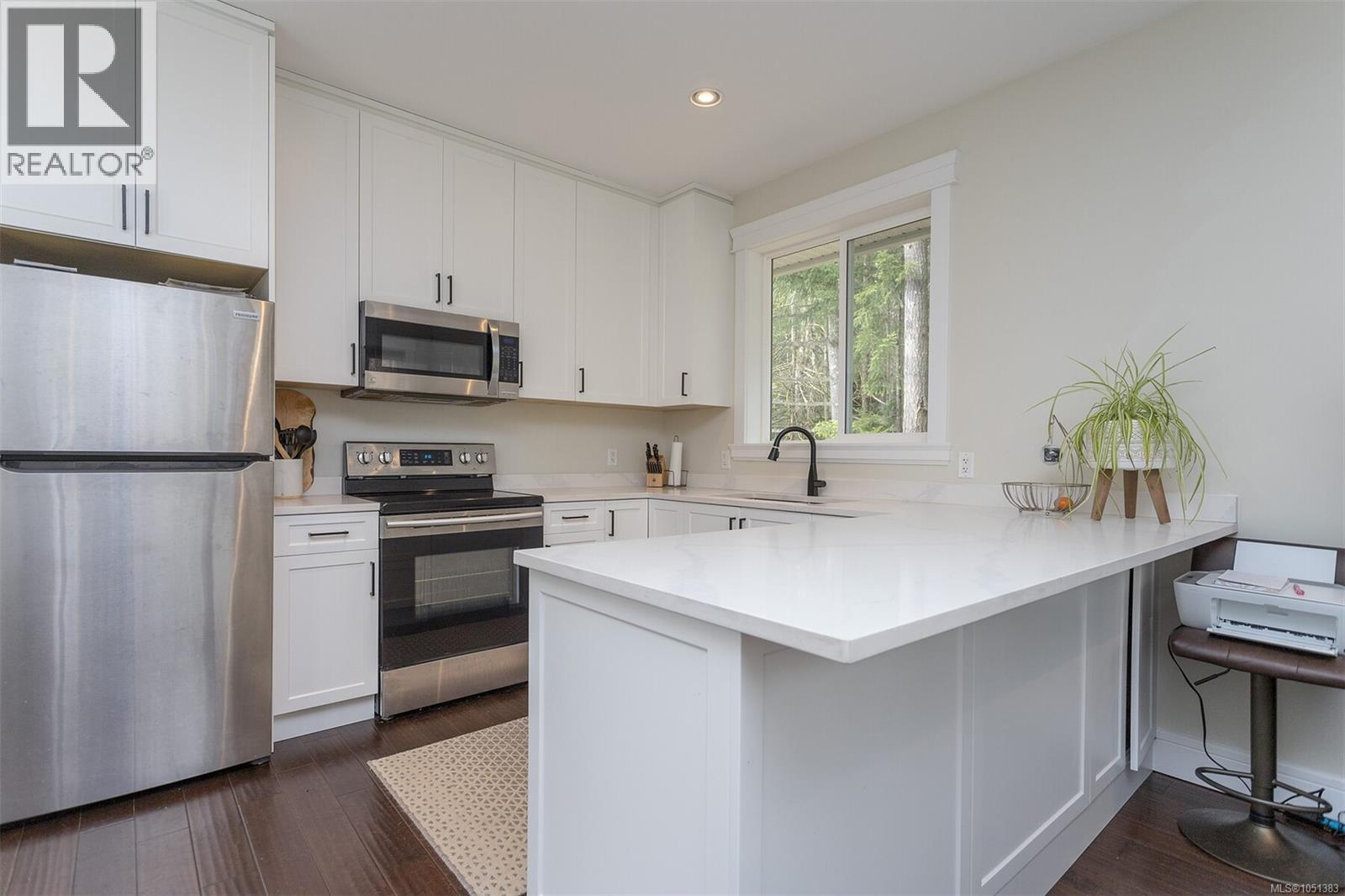1622 Millstream Rd Property Photo 33