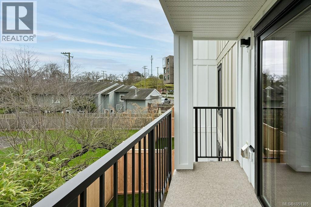 3 2268 Bowker Ave Property Photo 29