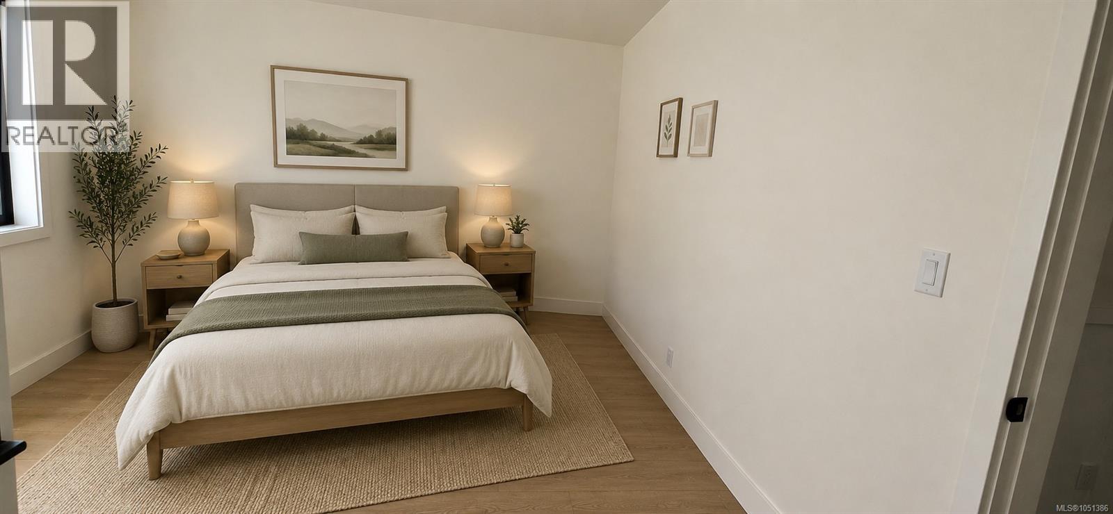 100 Royal Pacific Way Property Photo 27