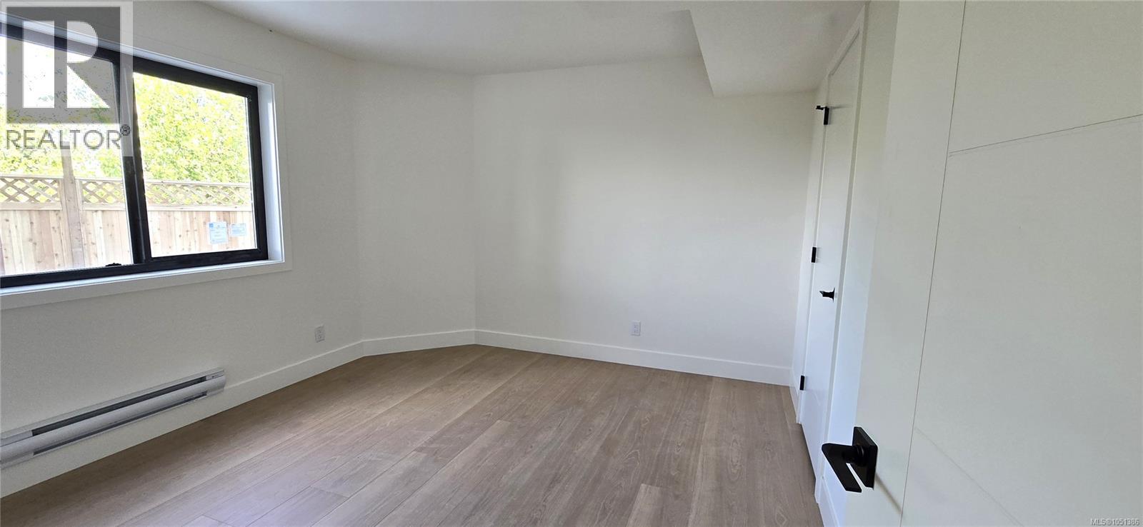 100 Royal Pacific Way Property Photo 61