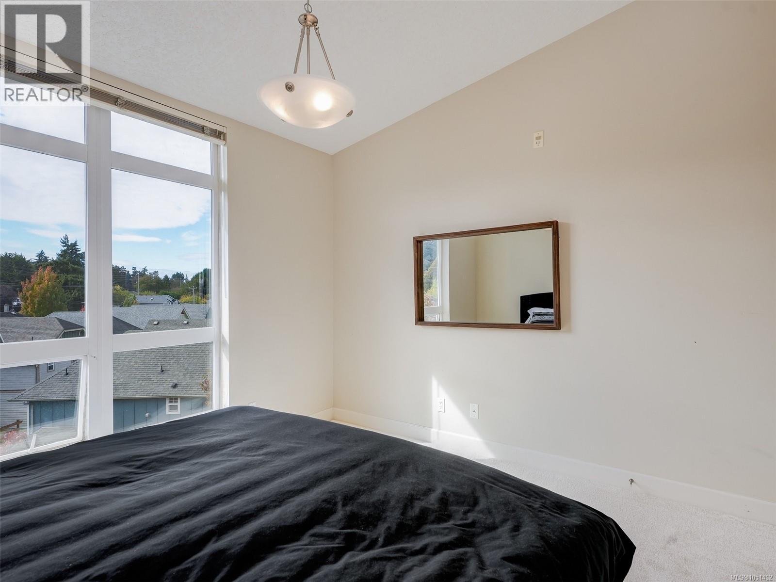 407 1156 Colville Rd Property Photo 14