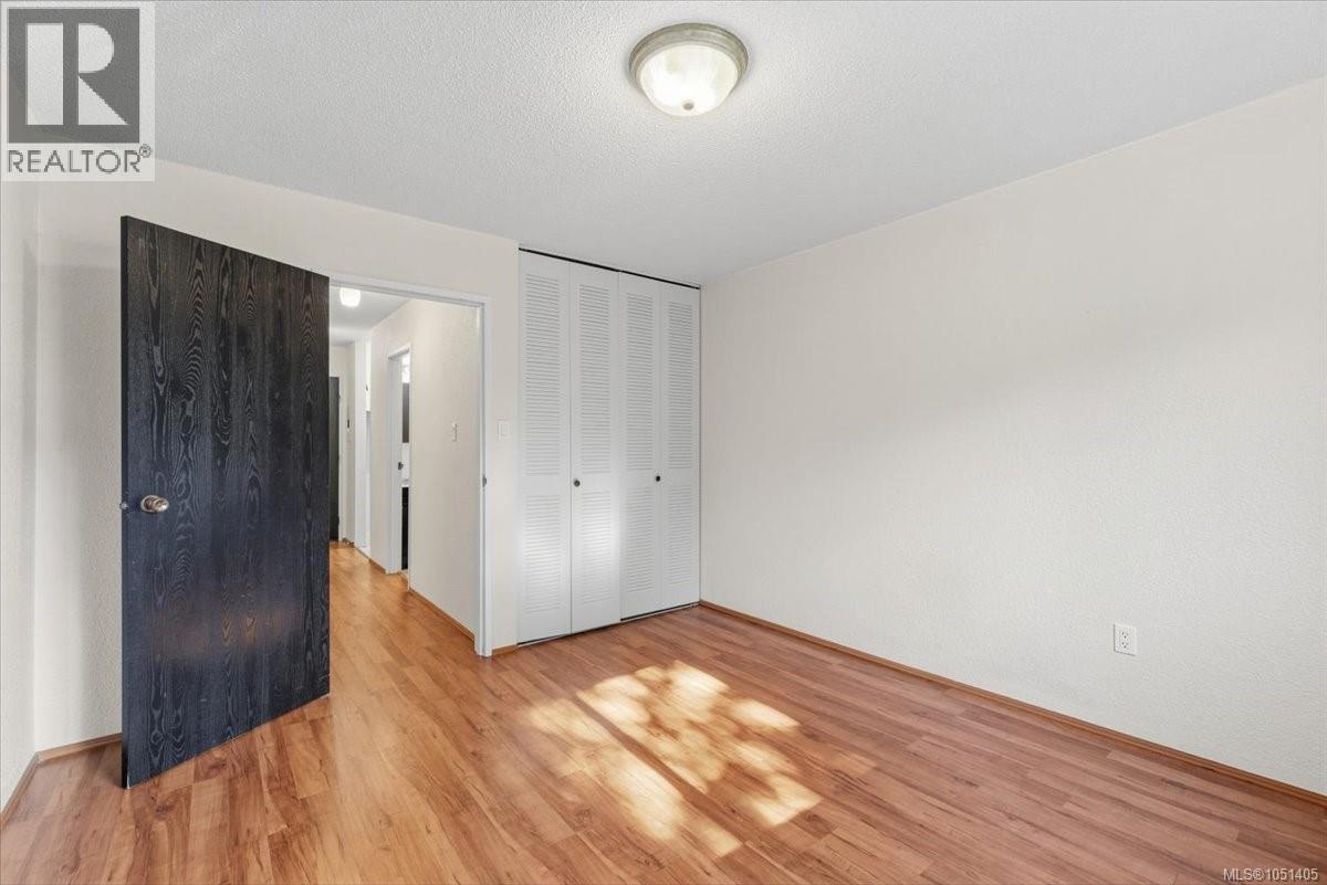 419 1600 Dufferin Cres Property Photo 6