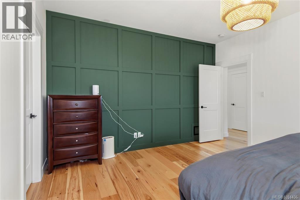 782 Salal St Property Photo 15