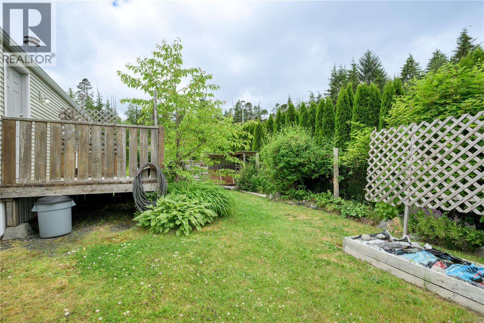 56 5250 Beaver Harbour Rd Property Photo 20