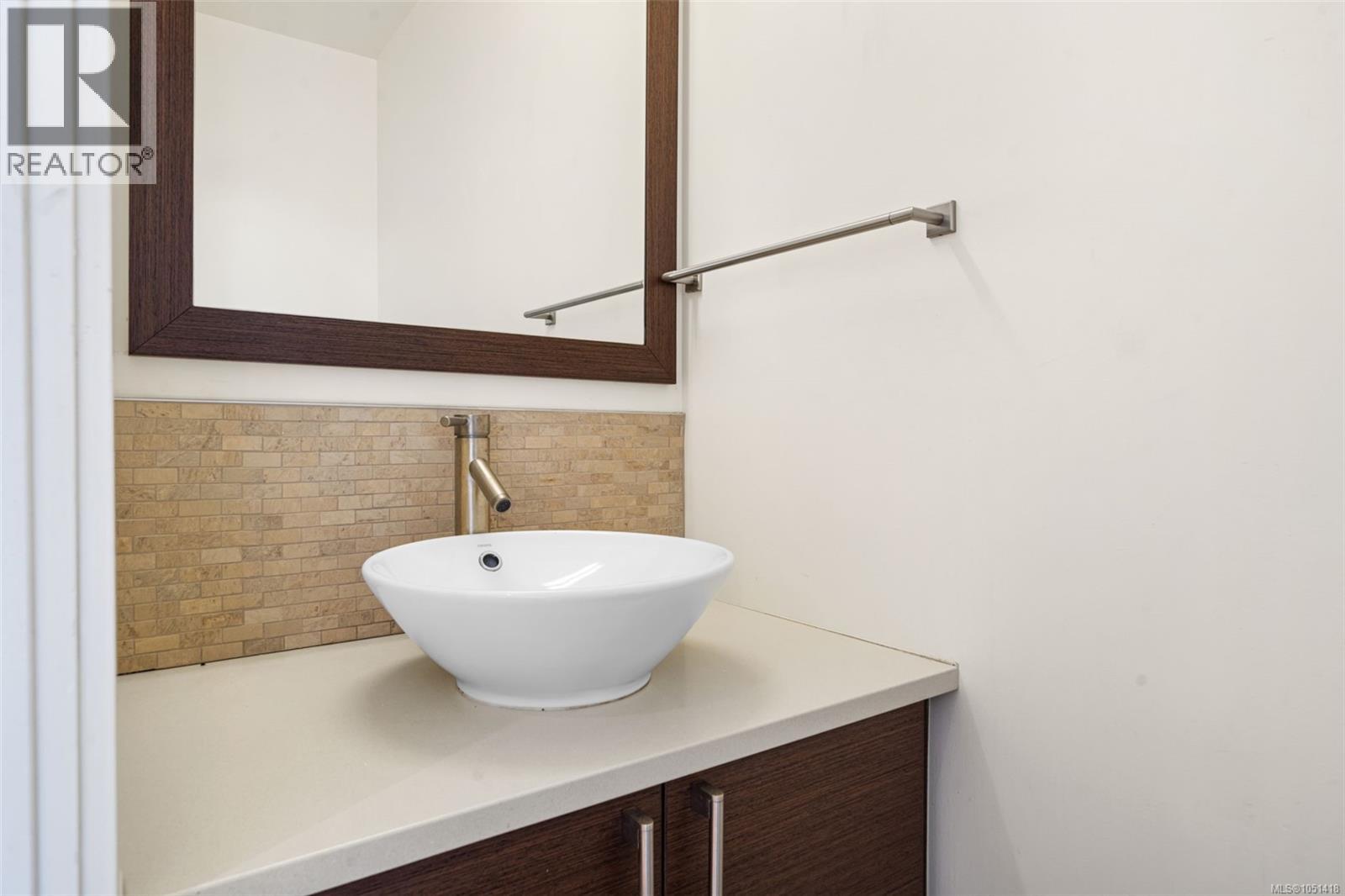 3 2830 Irma St Property Photo 12
