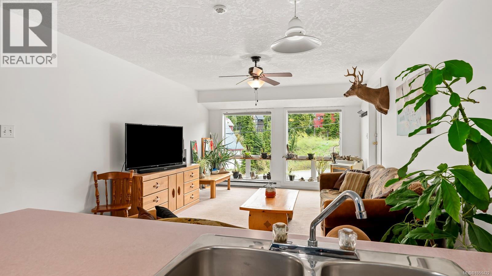 502 1201 Henry Rd Property Photo 8