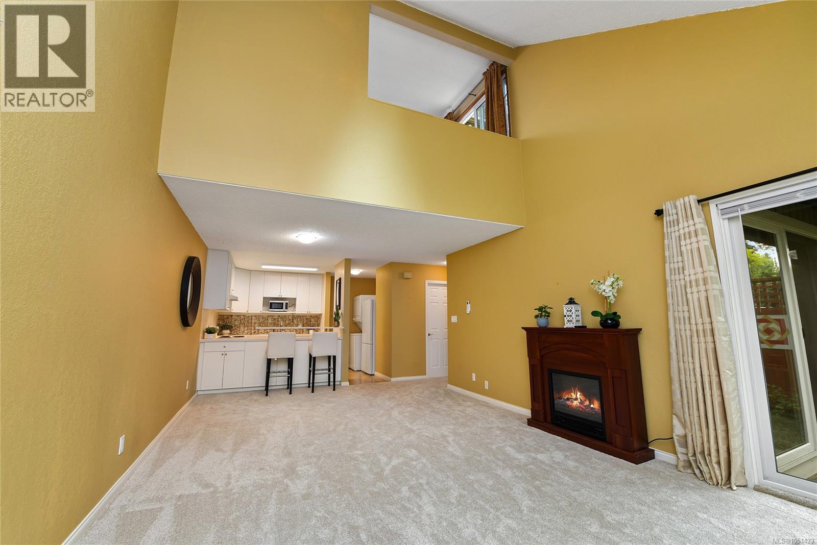 2310 Fernwood Rd Property Photo 11