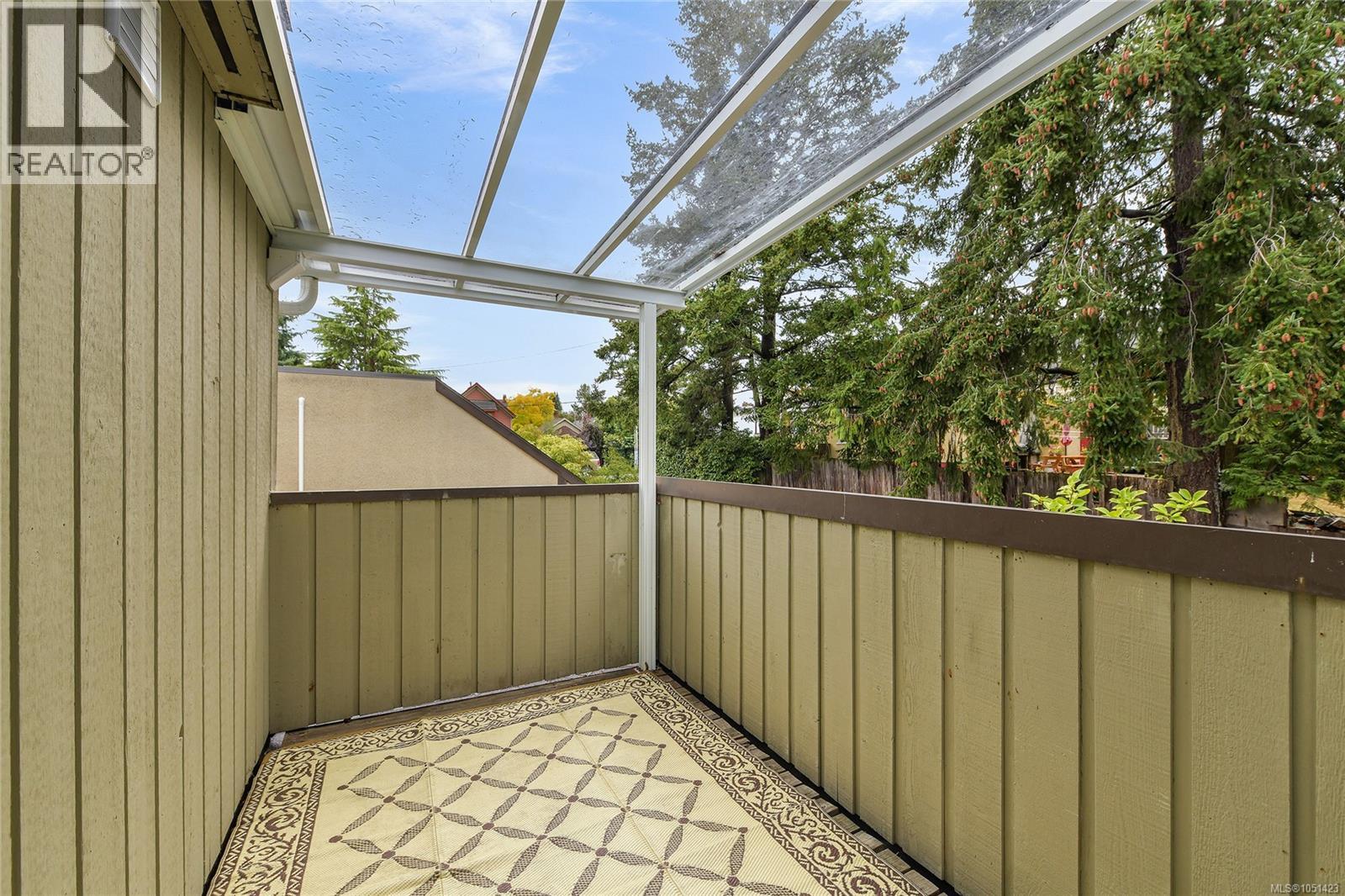 2310 Fernwood Rd Property Photo 26