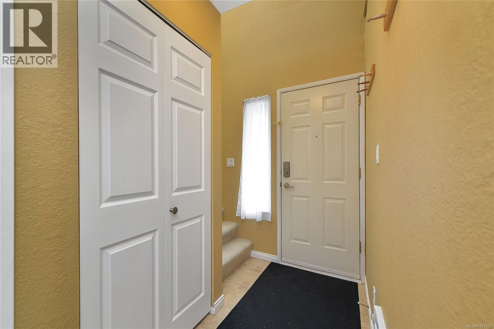 2310 Fernwood Rd Property Photo 27