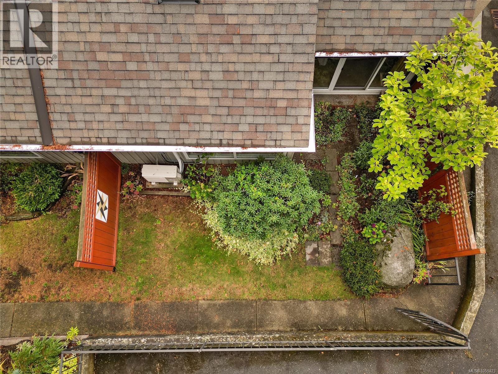2310 Fernwood Rd Property Photo 43