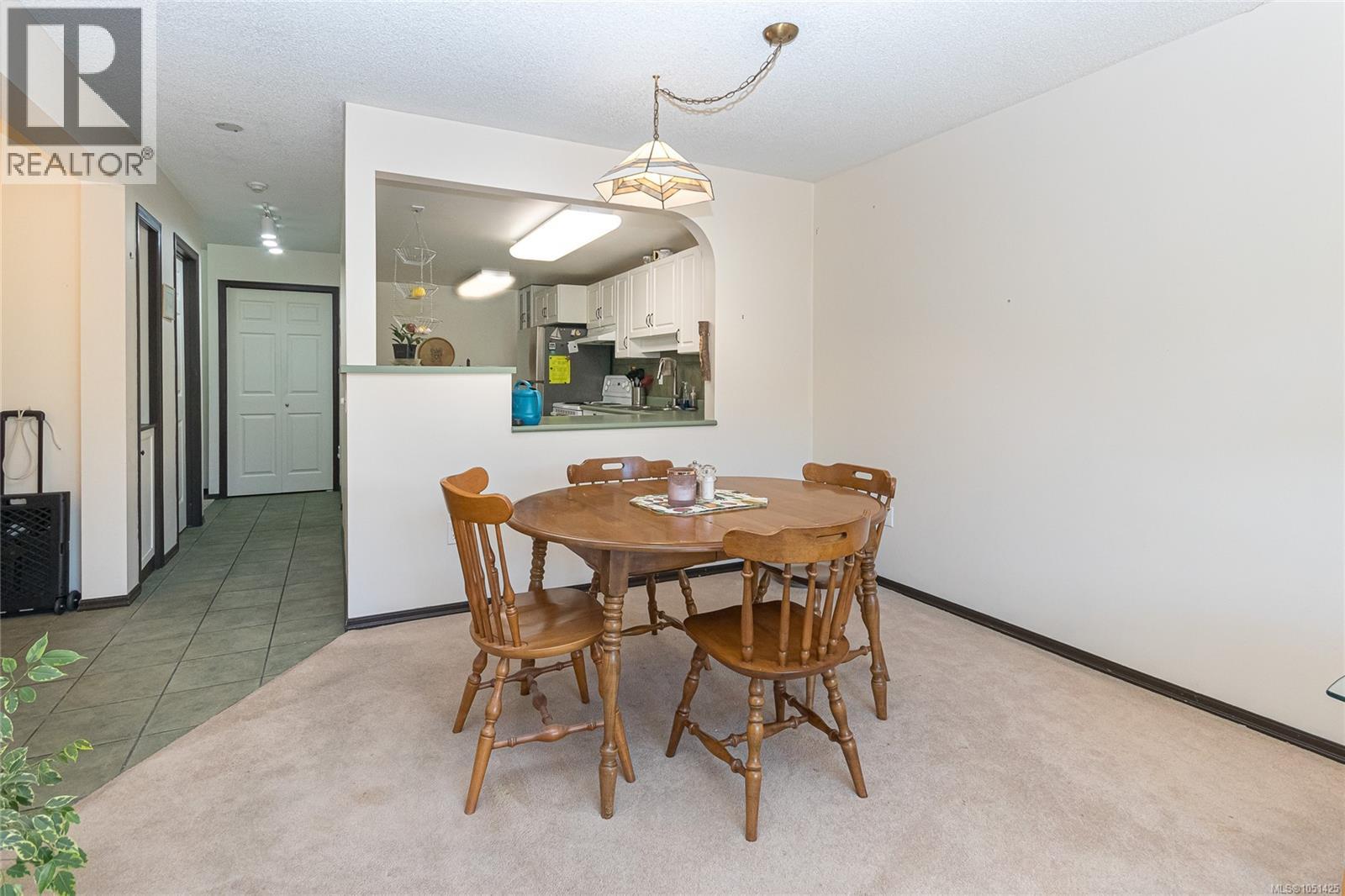105 10461 Resthaven Dr Property Photo 8