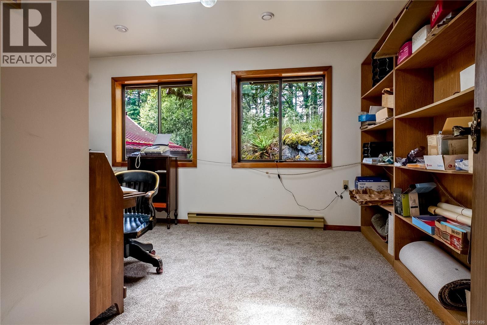 1698 Millstream Rd Property Photo 23
