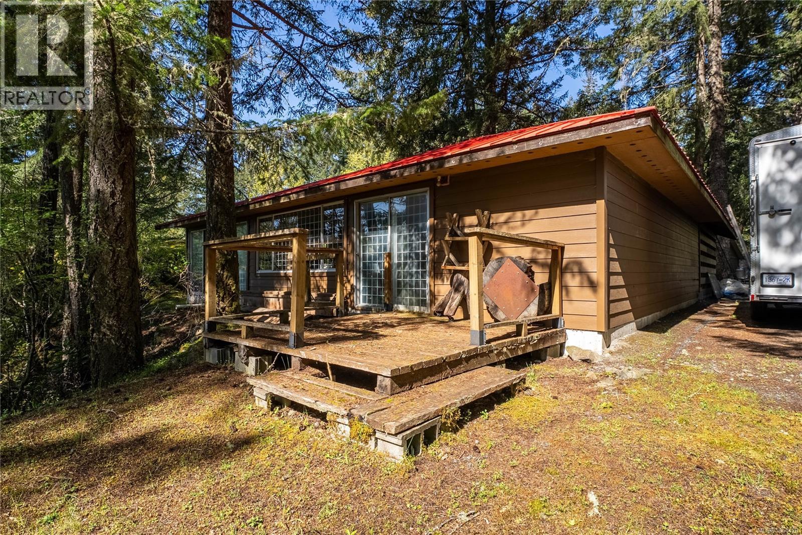1698 Millstream Rd Property Photo 35