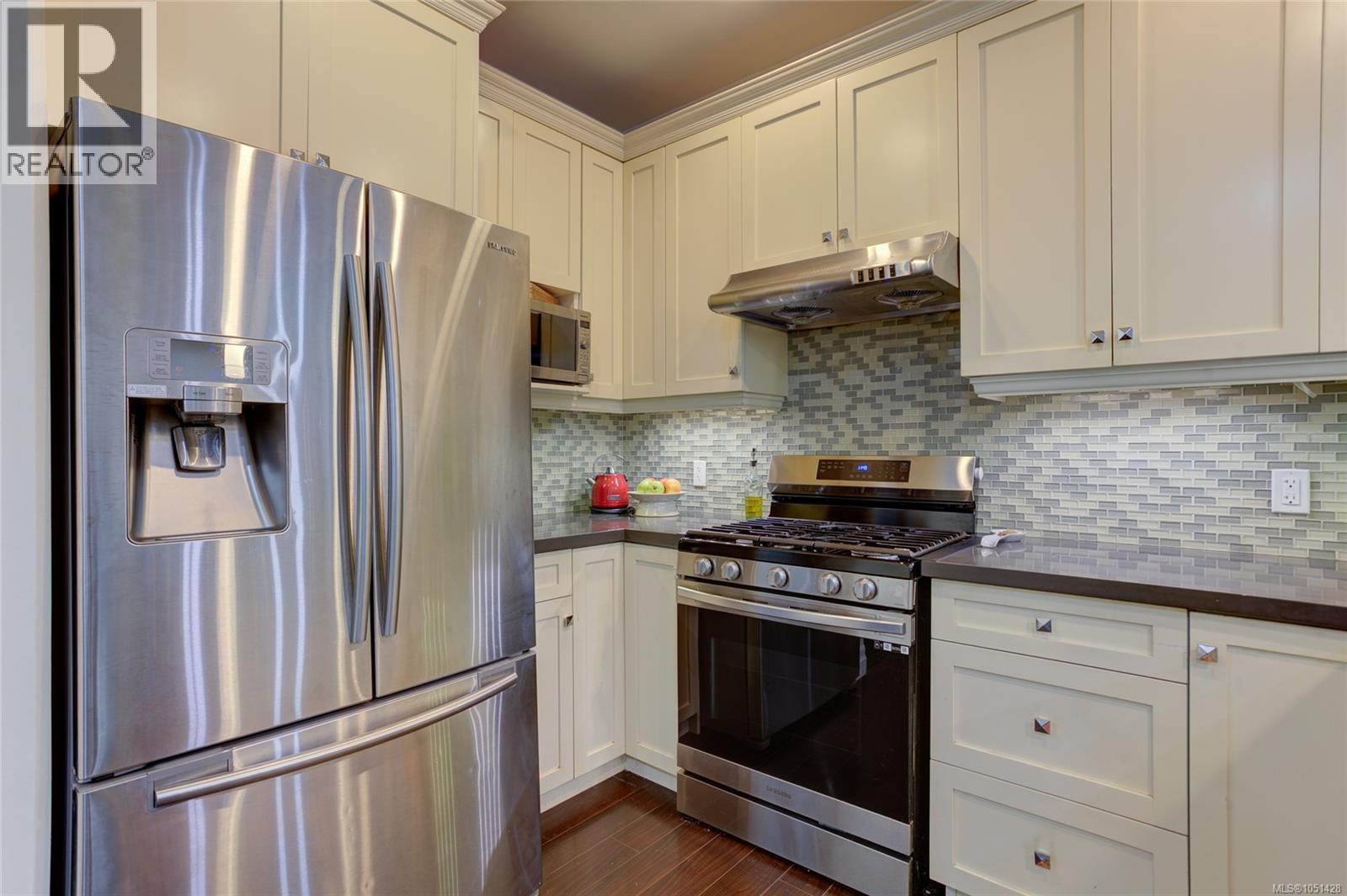 3706 Cornus Crt Property Photo 7