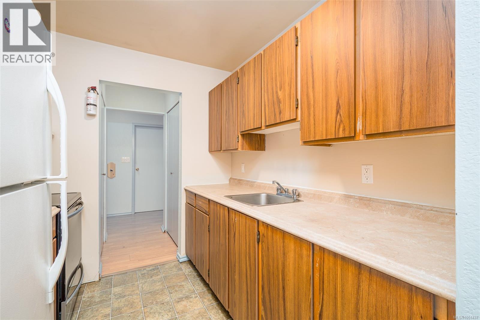 107 611 Macmillan Dr Property Photo 7