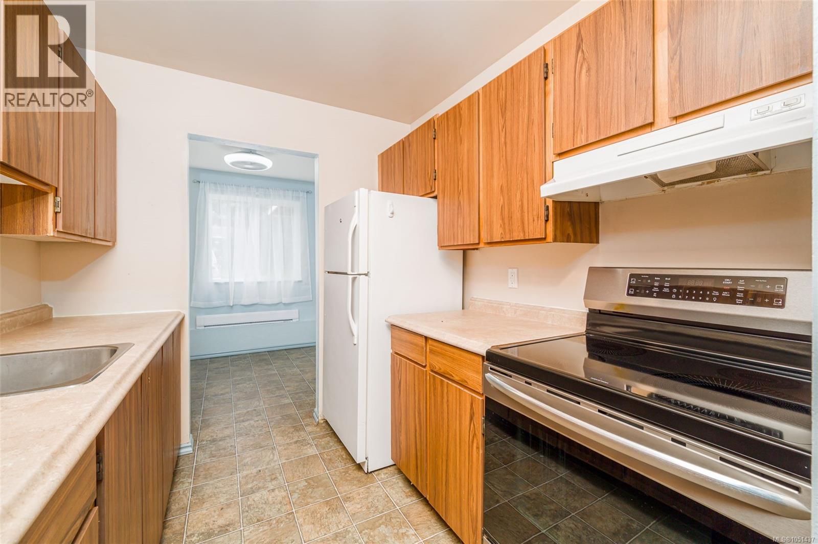 107 611 Macmillan Dr Property Photo 8