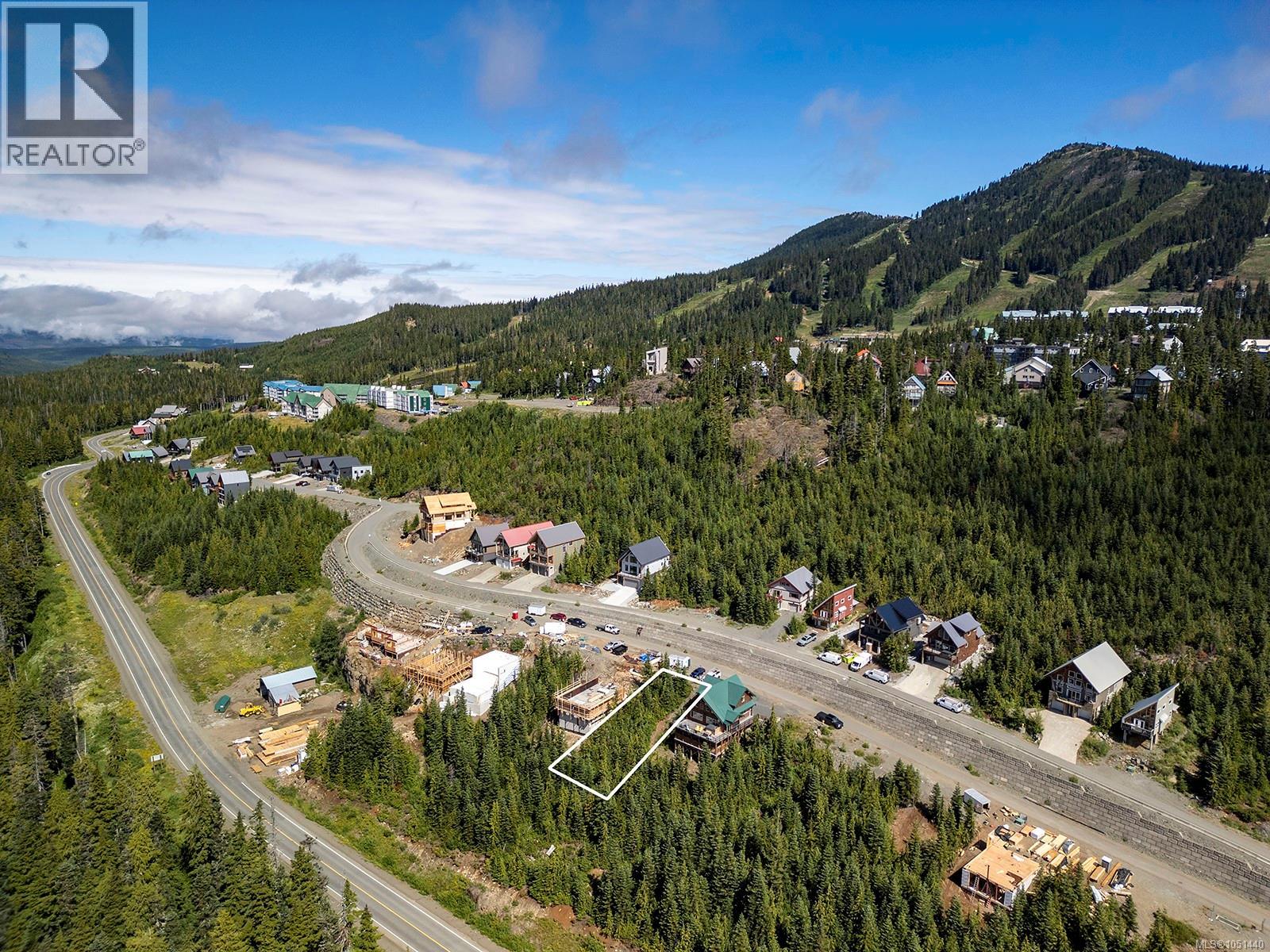 625 Arrowsmith Ridge Property Photo 17